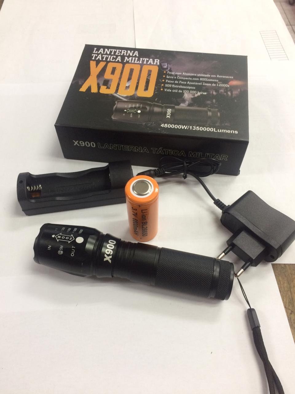 Linterna X900 LED recargable 5000 lúmenes + Batería de 18650