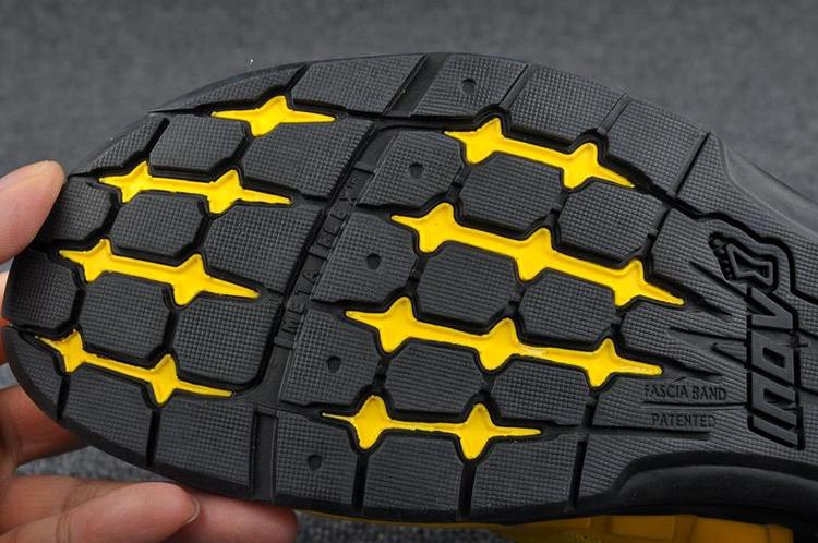 Zapatillas de deporte para hombre, calzado deportivo ultraligero para carreras de montaña o de carretera, INVO-8 290