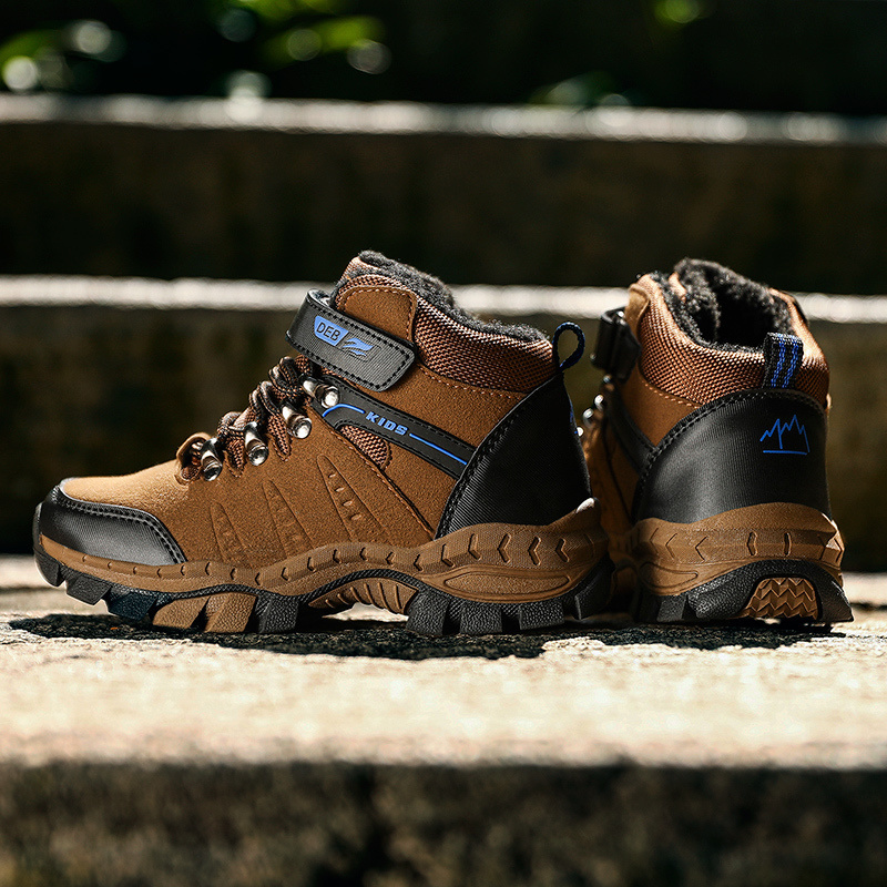 Zapatos deportivos de senderismo para niños, zapatillas de Trekking antideslizantes, calzado para escalar, cálidas, de piel, para Otoño e Invierno