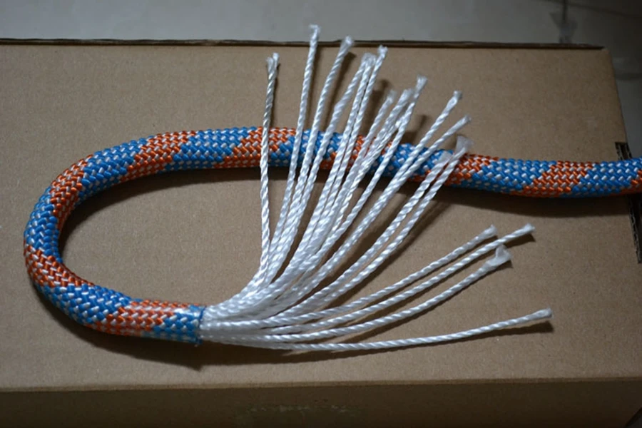 Desert&Fox Climbing Rope Outdoor Emergency Rope 10m/20m/30m/50m Wear Resistant 9mm Diameter High Strength Hiking Accessory Tool Desert&Fox Climbing Rope Outdoor Emergency Rope 10m/20m/30m/50m Wear Resistant 9mm Diameter High Strength Hiking Accessory Tool