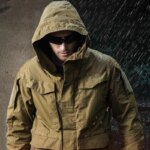Chaqueta táctica M65 para hombre, impermeable, senderismo, con capucha para lluvia